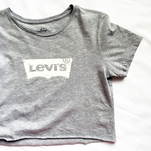 grey levi top